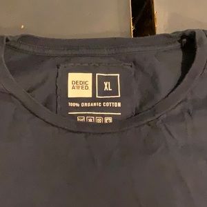 XL grey happiness comes in waves shirt